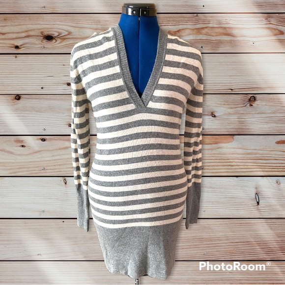 BCBG MaxAzria Angora Wool Sweater Dress Y2K Gray and White Striped Size Medium - Picture 1 of 5